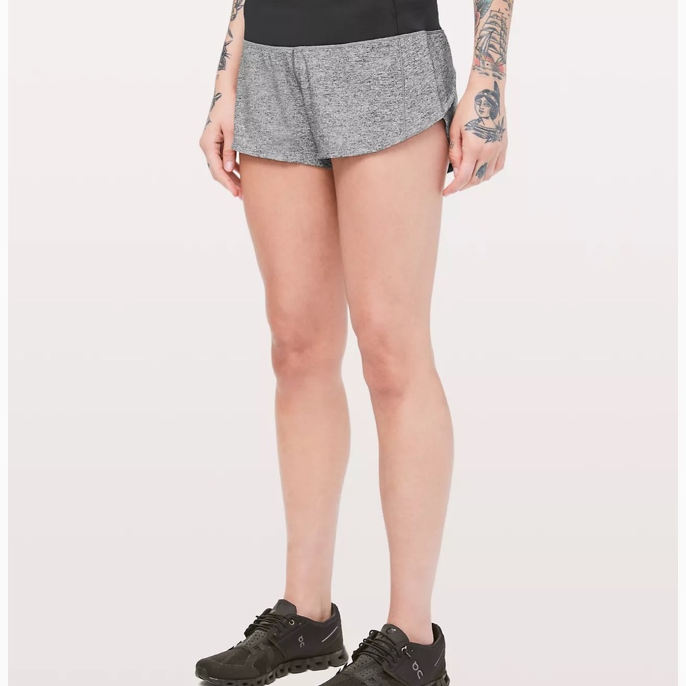 Lululemon Speed Up Low-Rise Lined Short 2.5"